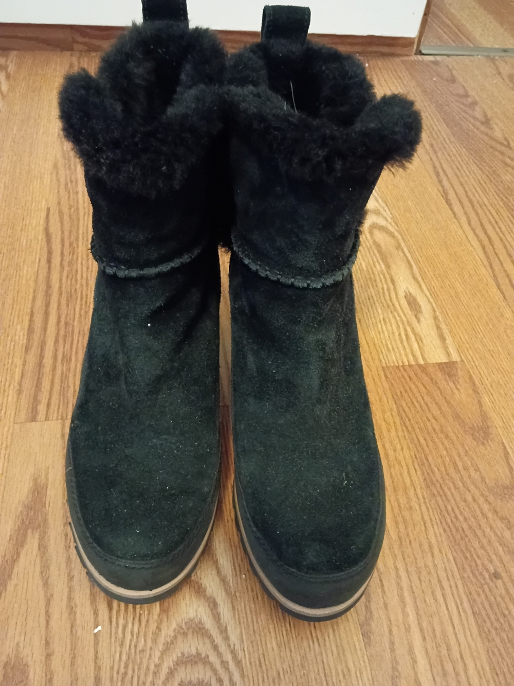 UGG Black Suede Faux-Fur Winter Boot - Picture 4 of 8
